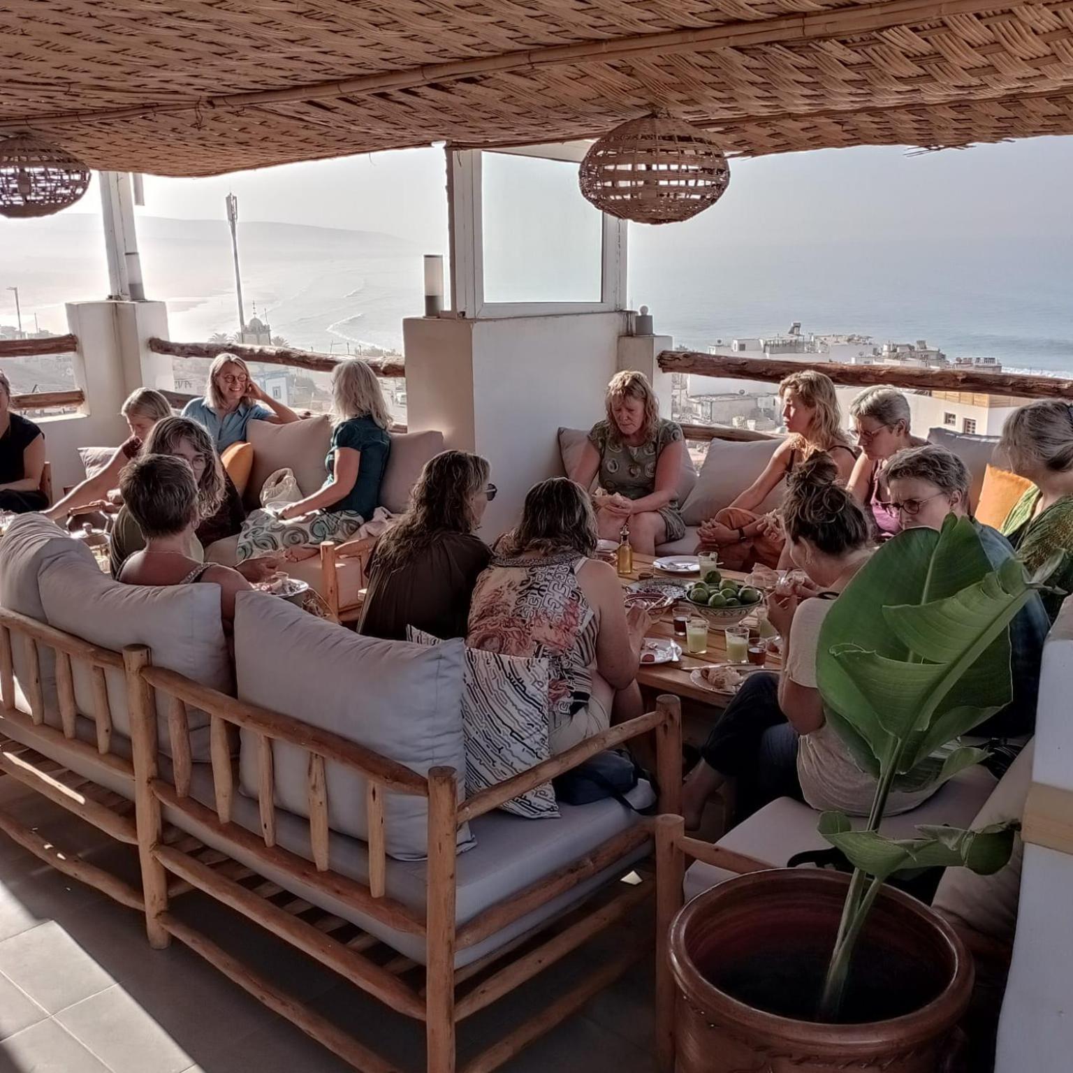 Bigblue Surf Hostel & Coworking Space - Taghazout (Adults Only) Azazoul المظهر الخارجي الصورة