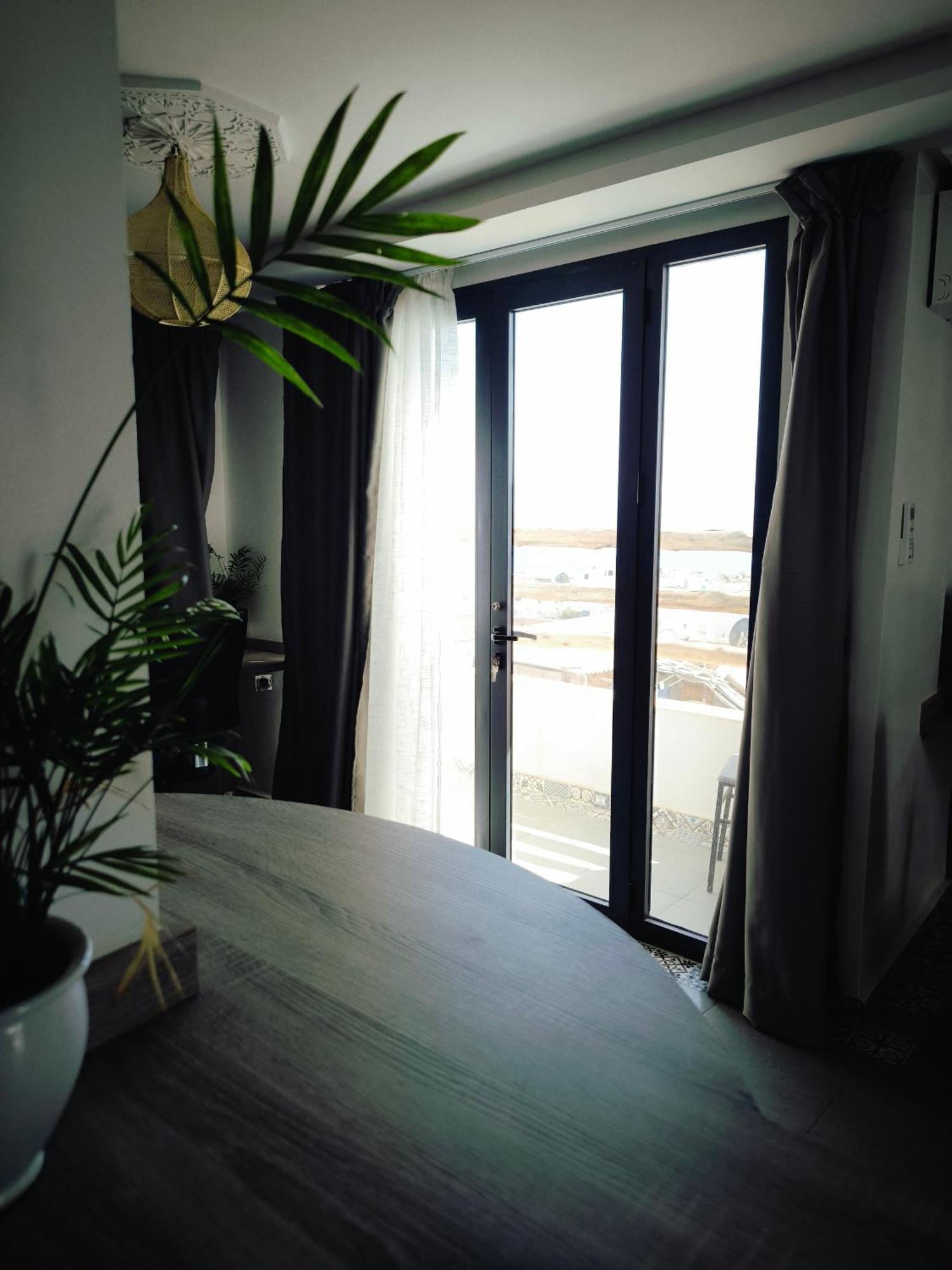 Bigblue Surf Hostel & Coworking Space - Taghazout (Adults Only) Azazoul المظهر الخارجي الصورة