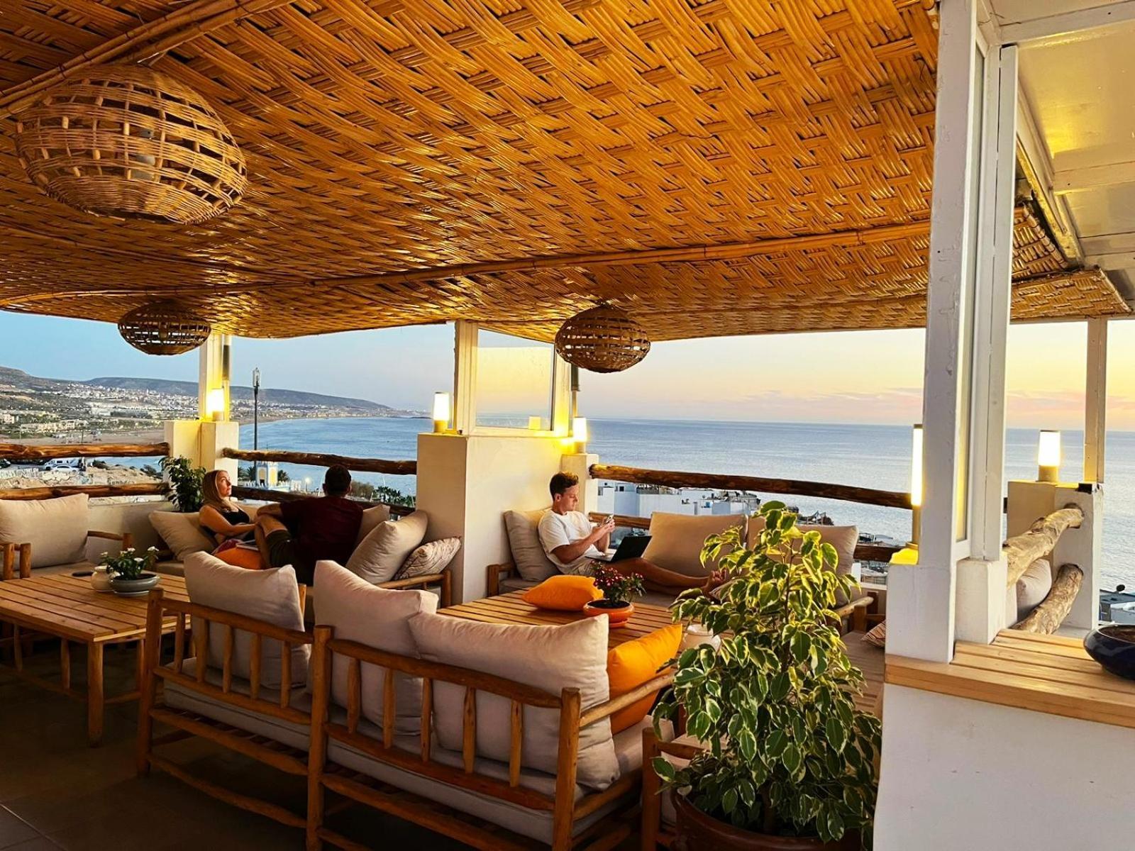 Bigblue Surf Hostel & Coworking Space - Taghazout (Adults Only) Azazoul المظهر الخارجي الصورة